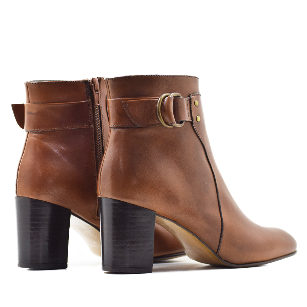 BOTIN CA-617 EN PIEL COY CUERO