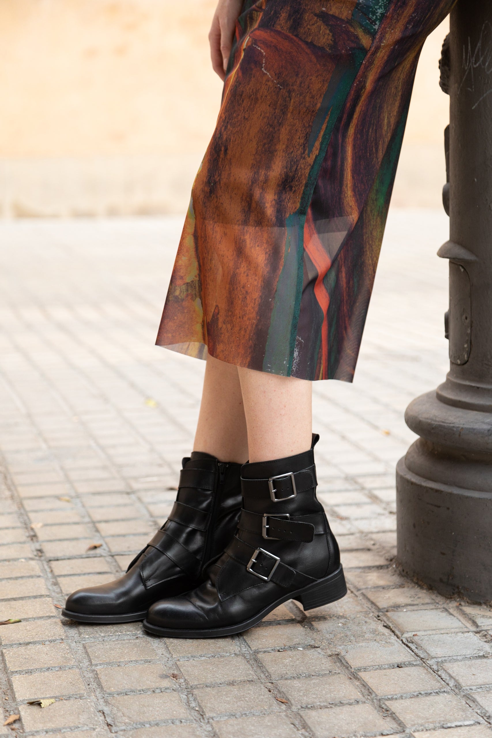 BOTIN CA-1900 EN PIEL KRUST NEGRO