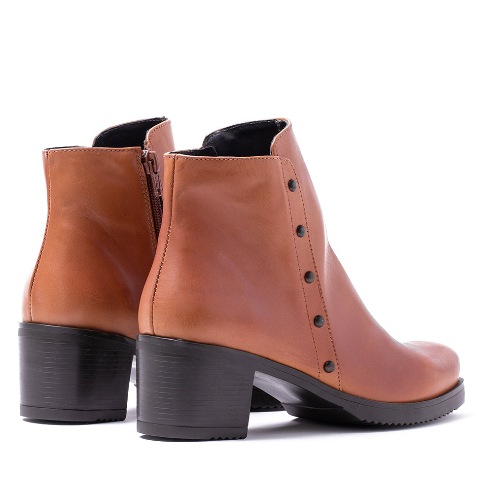 BOTIN CA-1079 KRUST CUERO